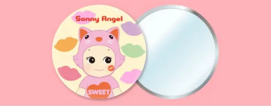 Sonny Angel Kiss Kiss Hand Mirror Badge