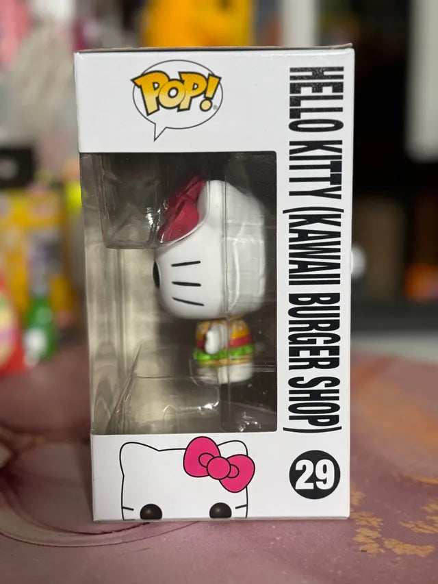 Funko Pop! Hello Kitty (Kawaii Burger Shop) Vinyl Figure #29