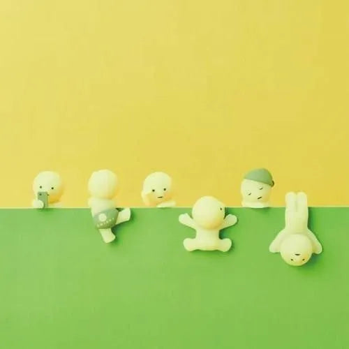 SMISKI a Phosphorescent Hippers Series Figure